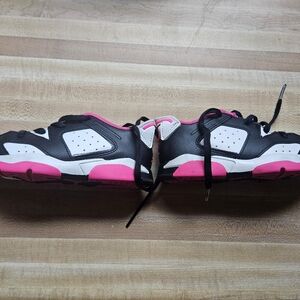 Jordan 6 Retro Low-Black/ Fierce Pink-White SZ 10C